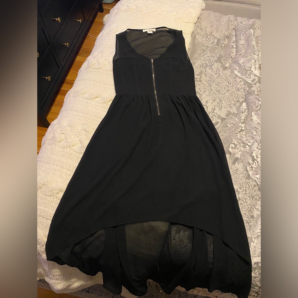 Elegant Black Sleeveless High Low Dress | M